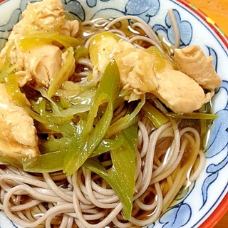 栄養あって温まる◎鶏蕎麦